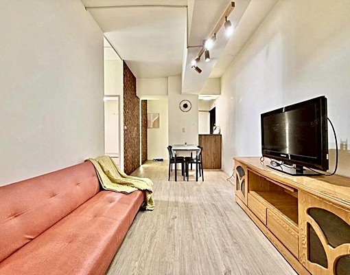 西屯逢家💎三房兩衛💎系統櫃裝潢✨可寵物租補戶籍 - Image 2