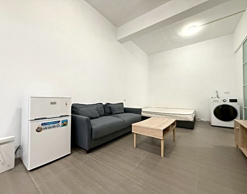 中和捷運10分鐘‼️家具設備新✨屋況佳✨空間寬敞✨變頻冷氣 - Image 9