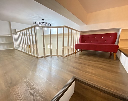 蘇活大街♡可租補+入戶藉♡高魔術空間♡溫馨2房♡採光明亮舒適 - Image 2