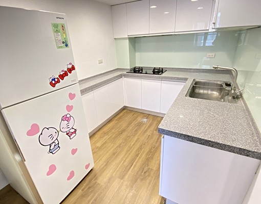 蘇活大街♡可租補+入戶藉♡高魔術空間♡溫馨2房♡採光明亮舒適 - Image 8