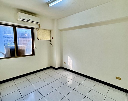 可租補+入戶籍🌟台水台電🌟租金含管🌟專屬雙機車位 - Image 11