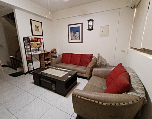 整棟五層/近園區8分/工研院2分/雙車位/五大房/可開伙 - Image 5