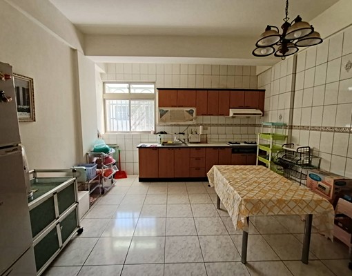 整棟五層/近園區8分/工研院2分/雙車位/五大房/可開伙 - Image 6