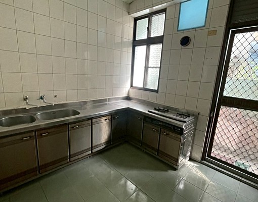 精工宅邸-可寵-保興街-超值房源 - Image 5