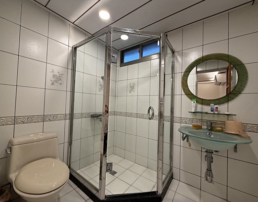 高樓景觀套房｜近大安森林公園捷運｜採光佳 - Image 11