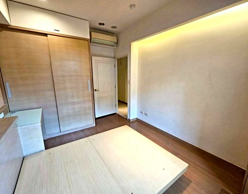 近忠孝新生SOGO🍎明亮採光四房*全天管理*管理代收*可貓 - Image 9