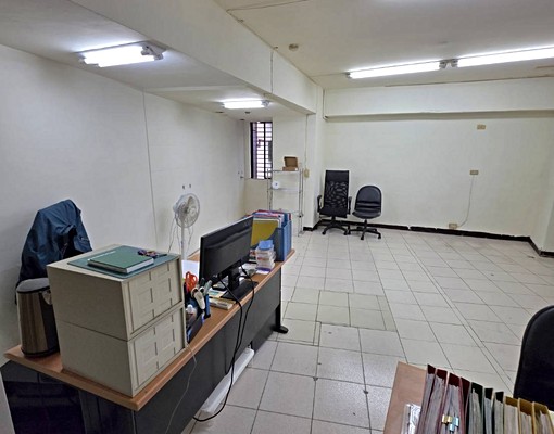 基隆路吳興街口高樓辦公 - Image 4