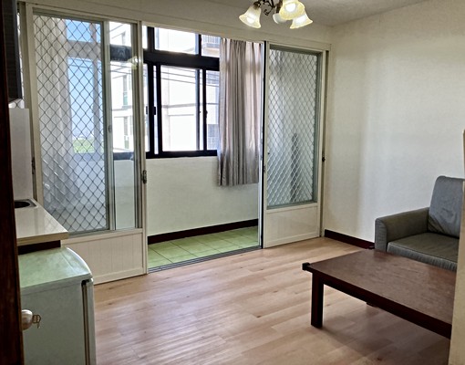 沙鹿出租靜宜弘光二房一廳一更衣室一衛浴約22坪（可貓） - Image 2