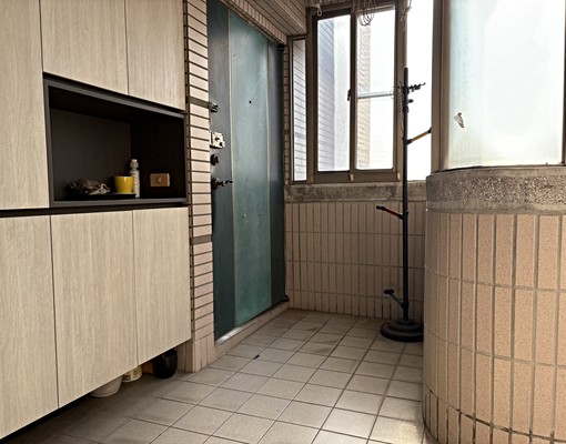 中鋼職人首選小港優質學區宅|漢民二苓雙商圈|正3房明亮通風 - Image 2