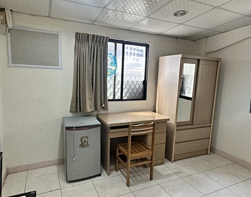 捷運大坪林套房包室內電 - Image 1