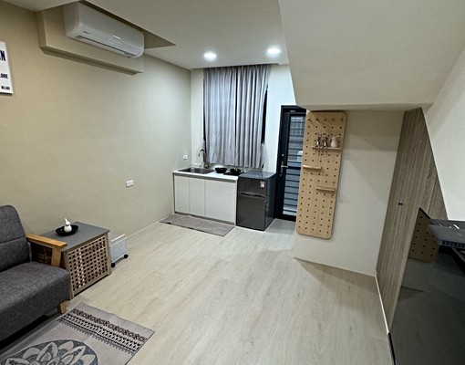 全新套房/陽台/獨立洗衣機/浴室對外窗/流理臺/專人收垃圾 - Image 17