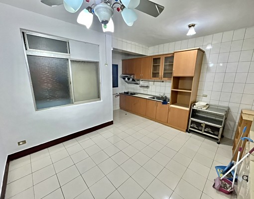 ⭐可租補/免服務費/永安市場站/採光大三房/天然瓦斯/三陽台 - Image 8