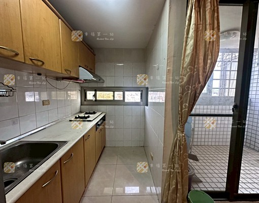 北屯/水湳商圈四房📍可租補📍平面車位📍生活機能讚📍 - Image 7