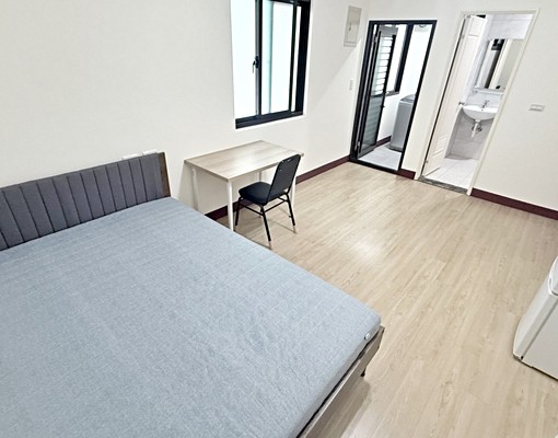 近捷運板新站【超值溫馨套房】@可租補@獨洗@採光佳 - Image 1