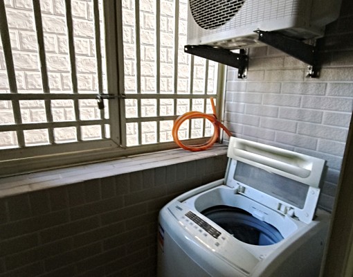 近頭份交流道陽台套房 - Image 5