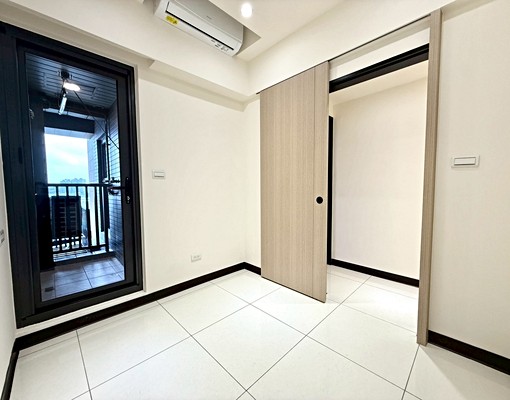 日進學全新裝潢2房車 - Image 7