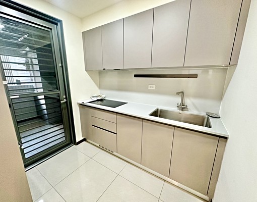 ✨東區LaLaport旁全新精美2房|含車位|可租補入籍 - Image 9