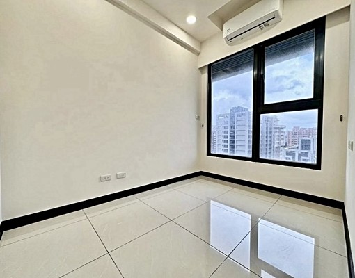 友善屋源~汐止新大樓兩房~採光佳~可租補入籍 - Image 3