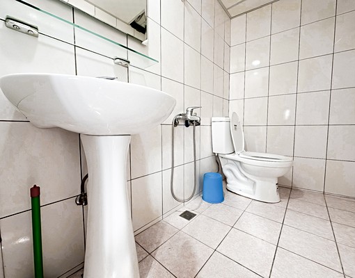 慈祐公園【超值租案】採光優★獨立衛浴★小資首選 - Image 3