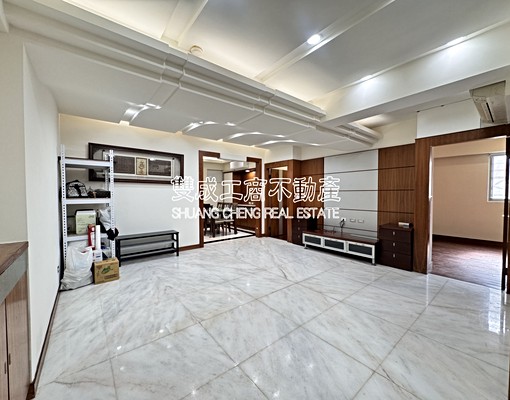 榮富2+1邊間大兩房~小家庭夫妻最適合的空間 - Image 4