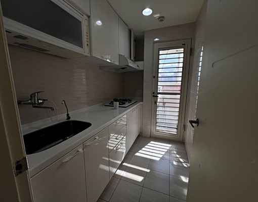 景安捷運採光溫馨二房 - Image 4