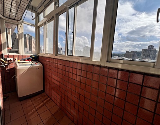 景安捷運採光溫馨二房 - Image 9