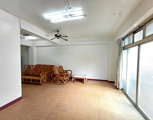 近雙十國中,大空間合租一人只要五千(可租補.可戶籍.寵可談) - Image 2