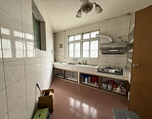 使用超大~圓通雙和大空間黃金三樓 - Image 4