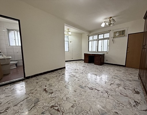 使用超大~圓通雙和大空間黃金三樓 - Image 8