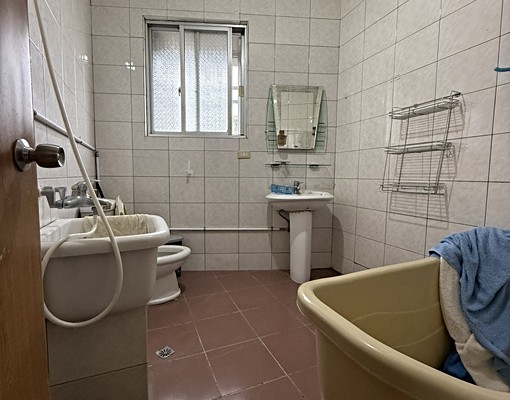 使用超大~圓通雙和大空間黃金三樓 - Image 9