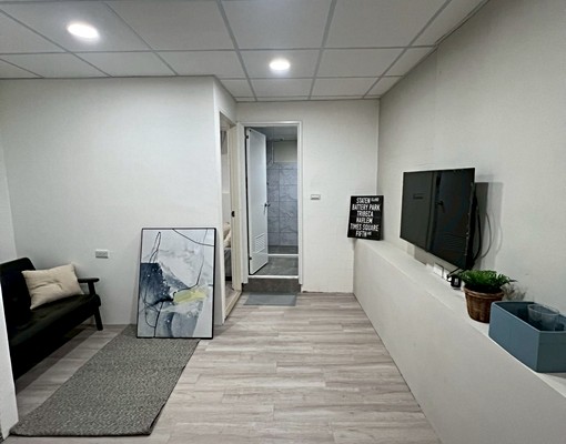 年前全新裝潢精美一房一廳要搶要快/可租補/可寵 - Image 5