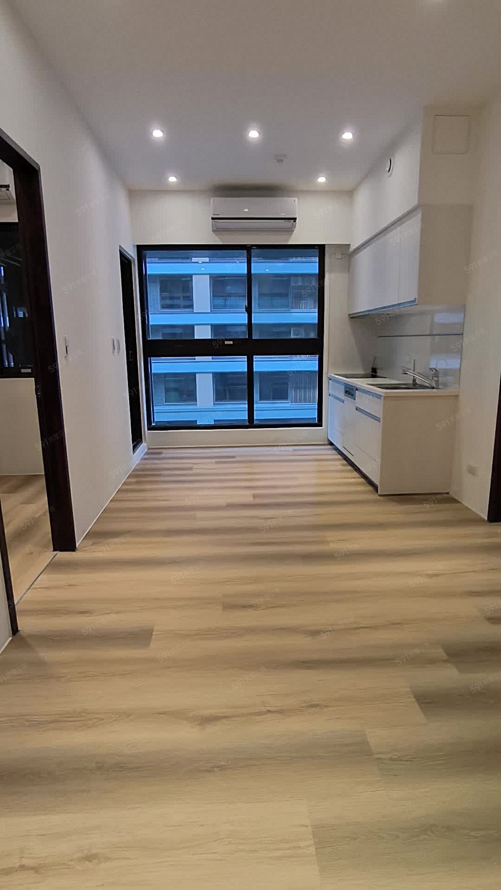 (租)降價-研森全新典雅3房平車 - Image 1