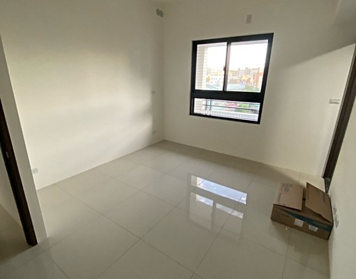 新平國小樹孝商圈/全新社區精美大四房平車/可租補/家具可談 - Image 10