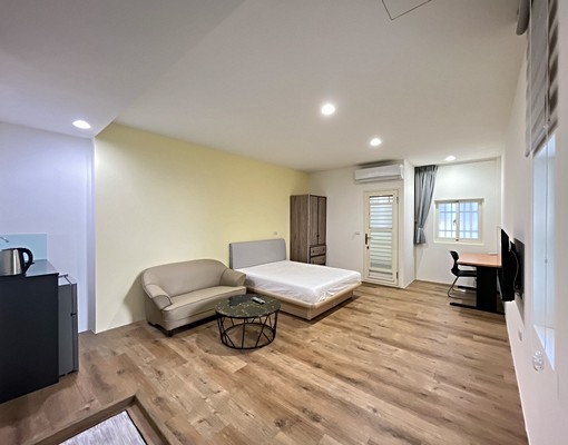 福上巷質感獨洗曬套房含水網路第四台電5夏6元含公電可租補 - Image 4