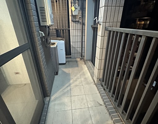 可租補*可寵*全新兩房 - Image 7