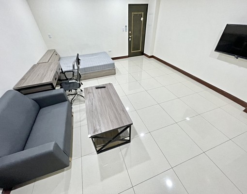 【中區近北區】一中5分內可租補電梯大坪數空間 - Image 2