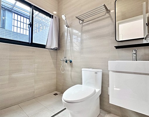 迪卡農,中清交流道🔥樓中樓🔥全新完工衛浴開窗 - Image 13