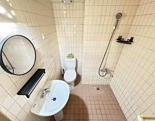 小資四房❤️可貓咪❤️租補好談❤️台水台電❤️ - Image 6