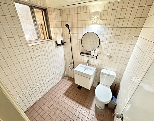 小資四房❤️可貓咪❤️租補好談❤️台水台電❤️ - Image 7