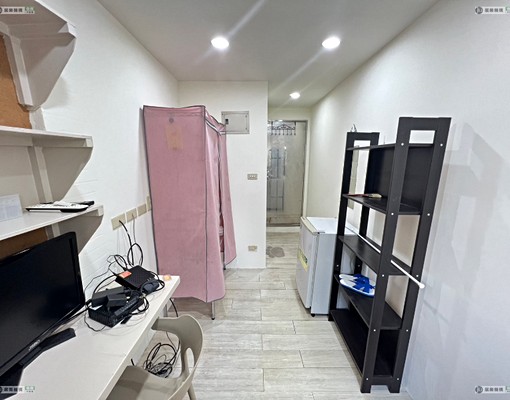 超俗學生套房-近士林捷運站-附近機能好 - Image 4