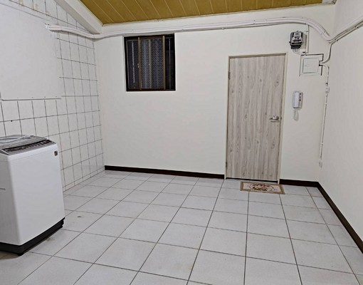 捷運昆陽站靜巷2房頂樓加蓋 - Image 1