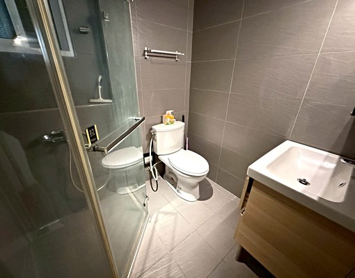 板橋🏠可租補報稅可寵/裝潢新家具齊全/乾濕分離可開伙/機能 - Image 10