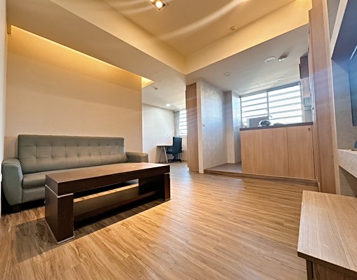 走路市政府⇪可貓可租補戶籍⇪1+1房⇪系統櫃湯屋 - Image 4