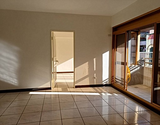 巷口有全聯,近永平市場,多線公車站,近河堤公園,生活機能便利 - Image 12