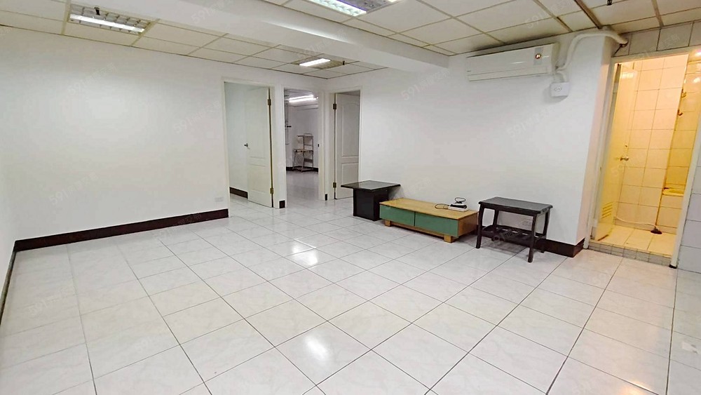 三重國小❣️可租補稅/可寵!正3房電梯管理/垃圾代收/大空間 - Image 1