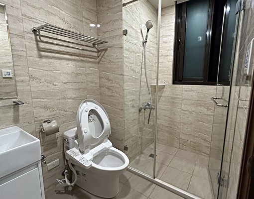 精科嶺東💖可寵可戶籍租補💖系統櫃三房平車 - Image 3