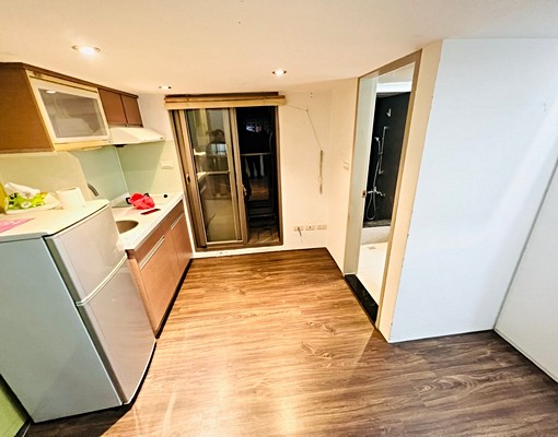 雙連站,獨戶/獨洗、有陽台/廚房、3米6挑高、管理大樓 - Image 2