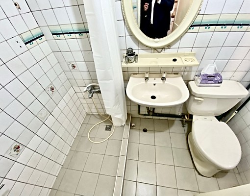 中山國小站,獨戶/獨洗、有陽台/廚房,台水電、收垃圾 - Image 8