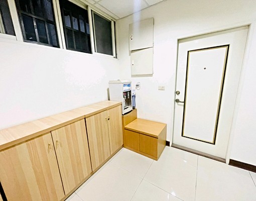 北醫/吳興商圈/台北101/世貿，小套房，限女性 - Image 5