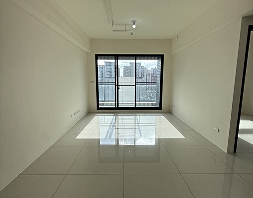 鼎毅鼎風硯全新景觀四房雙平車★朝南★公園 - Image 1